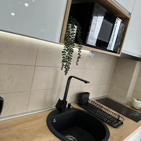 Mratinkovic Apartment