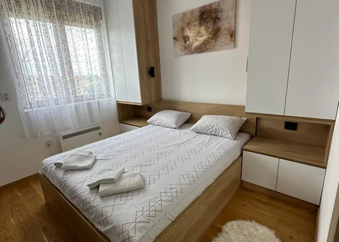 Mratinkovic Apartmán *